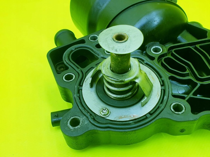 фото №8, Основа корпус фільтра масла a6 c7 a7 c7 q7 a8 d4 q5 3.0 tdi 059115389k