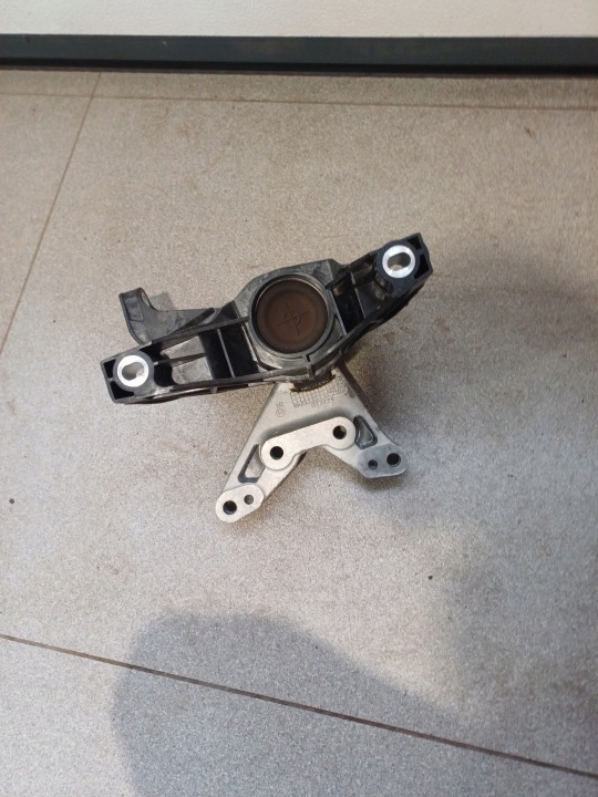 фото №9, Подушка двигуна peugeot 3008 ii 5008 ii 008956 1,2 thp