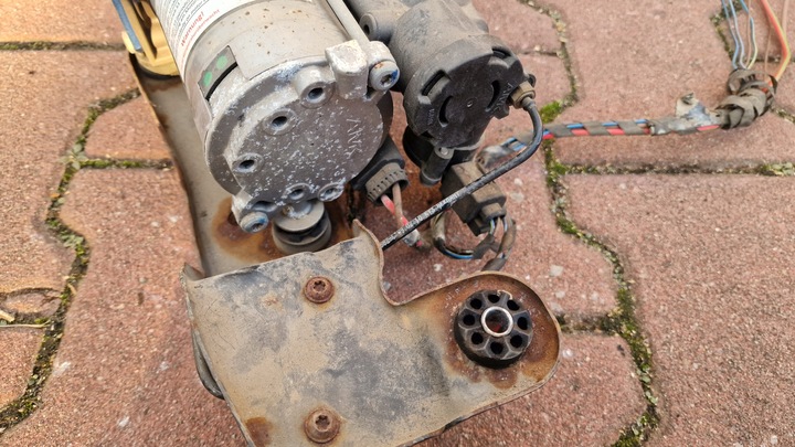 фото №9, Компресор насос підвішування зад рівень bmw e70 x5 bilstein 10-256510 104785-0