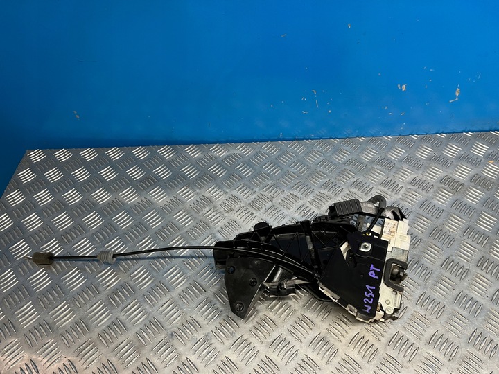 фото №1, Mercedes w251 замок дверь правый зад задний