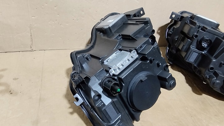 фото №13, Лампа range rover vogue управляемая 16pin bi ксенон комплектная левая правая