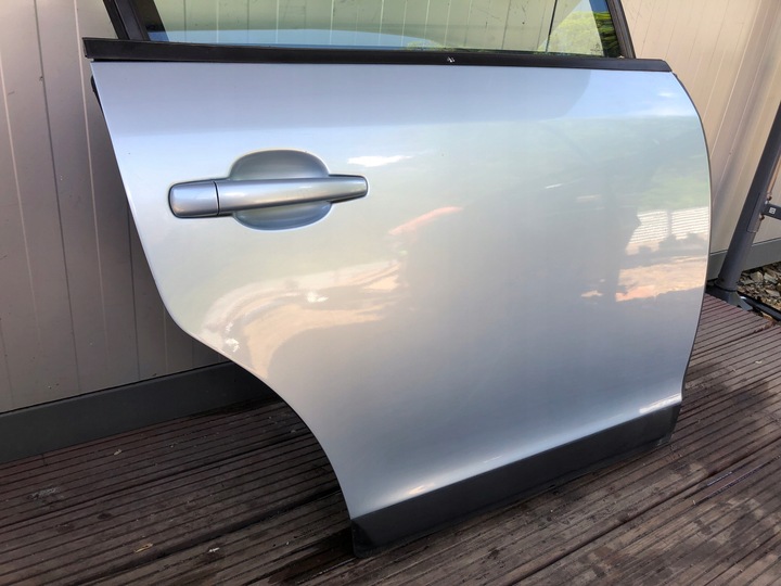 фото №3, Citroen c4 i 5d двері праві зад eylc