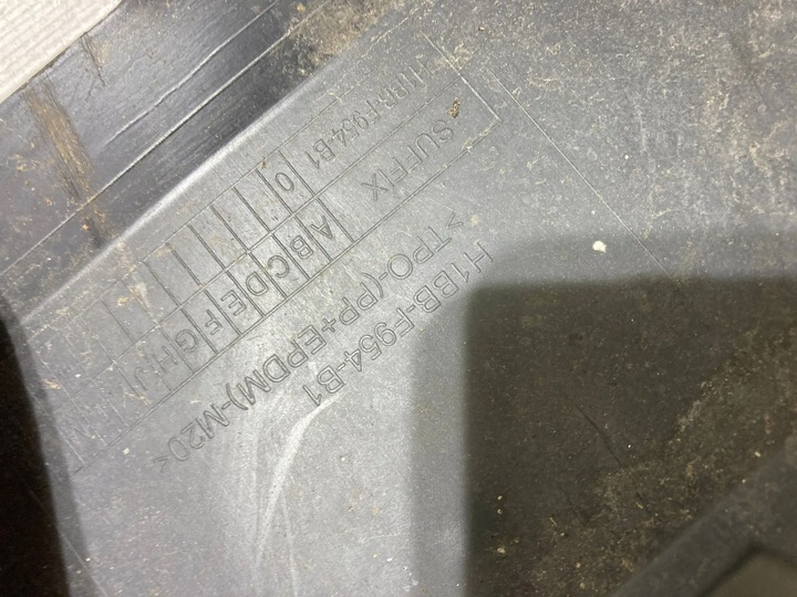 фото №5, Ford fiesta mk8 планка бампер зад спойлер