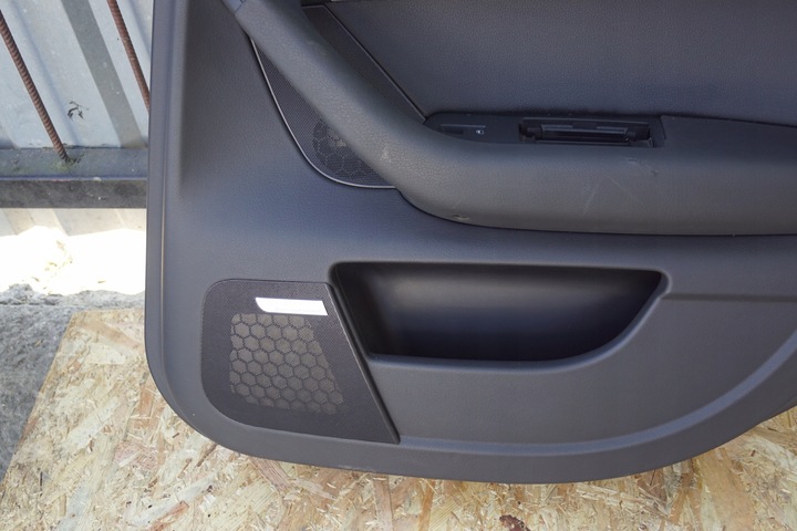 фото №9, Боковина дверь правые зад audi a6 c6 кожа bose