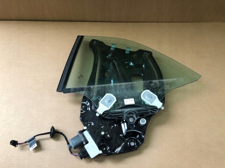 фото №1, Audi a5 8w7 cabrio скло ліва зад 2017r