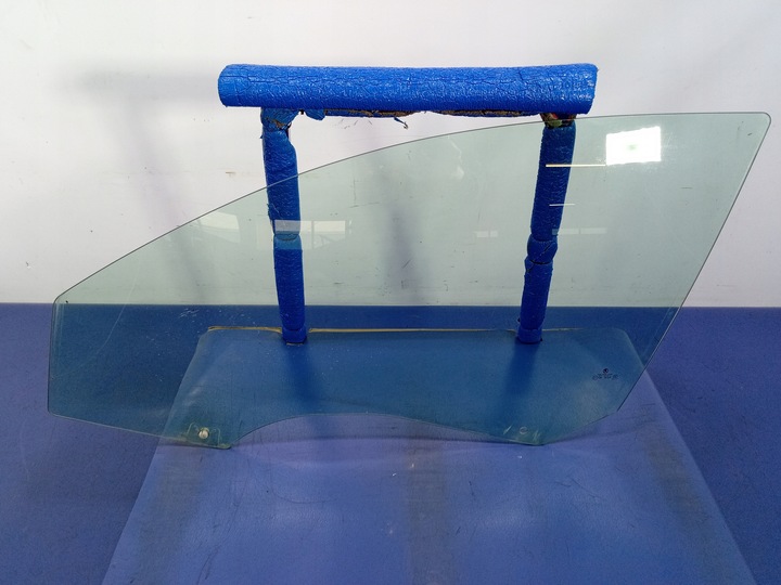 фото №1, Skoda superb ii стекло дверь перед левая 15