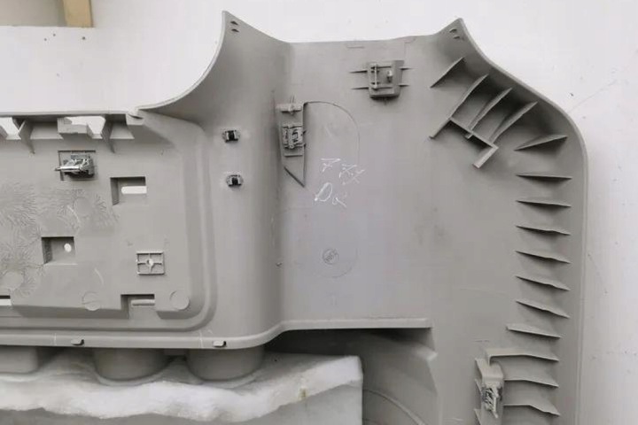 фото №11, Права карта багажника chrysler grand voyager v rt 1hw38ees3af 2.8l