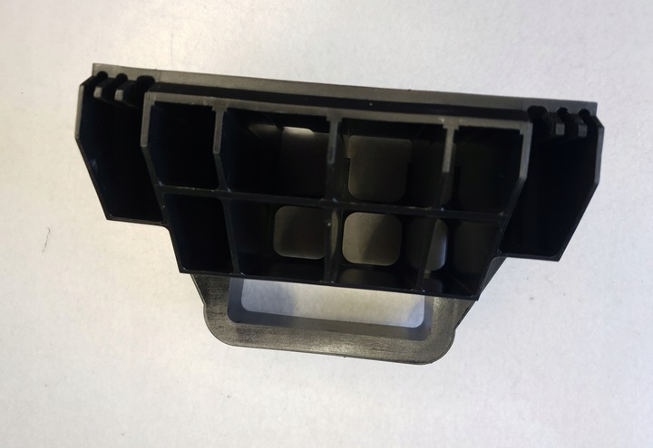 фото №1, Sprinter 906 держатель акумулятора акумулятор a9065410140 оригинальный номер детали