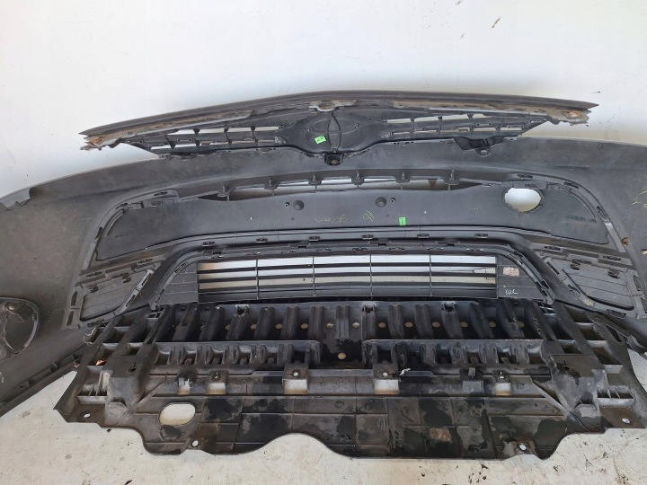фото №10, Toyota avensis iii t27 рестайлинг t29 15-18 бампер + решётка