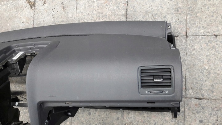 фото №11, Консоль панель golf v