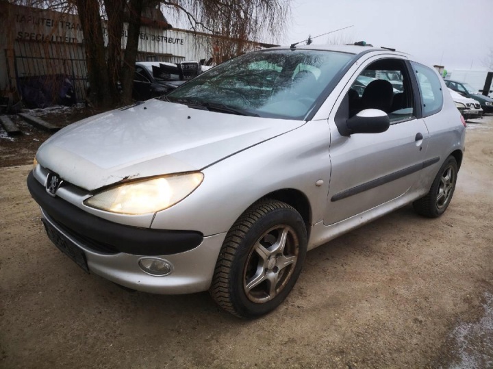 фото №6, Peugeot 206 петля передних дверь - передние 2000 2.0l