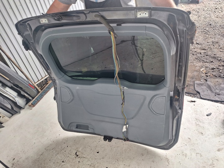 фото №6, Ford grand c-max mk2 11-14 кришка зад