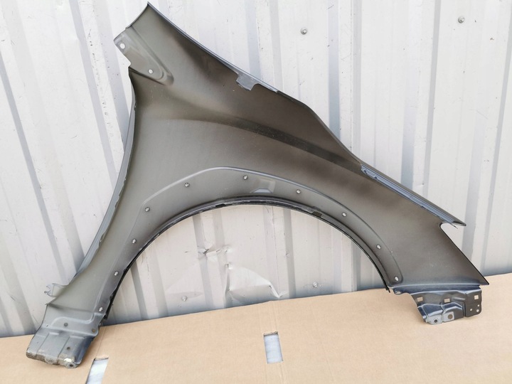 фото №13, Subaru xv ii crosstrek 18- крыло переднее левый перед b.ładny планка