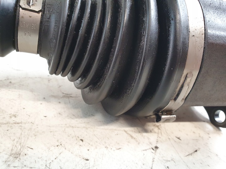 фото №6, Полуось права перед oem номер 3q0407272at volkswagen passat b8 2.0tdi 15r.