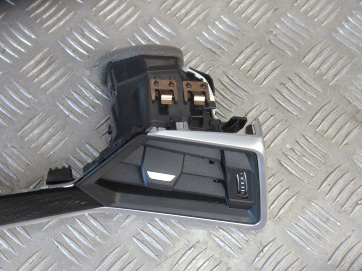 фото №8, Декори інтер'єру bmw g20 g21 g22 g23 g26