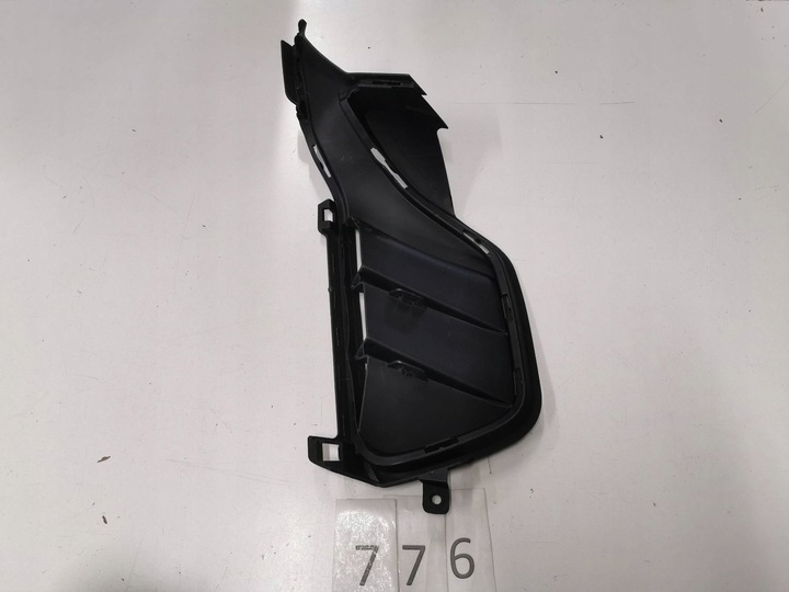 фото №9, Решітка бампера передньої porsche taycan gts ліва 776.