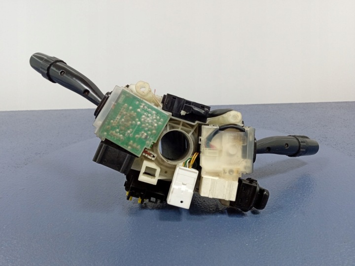 фото №7, Lexus gs ii mk2 переключатель комбинированный 89245-30030