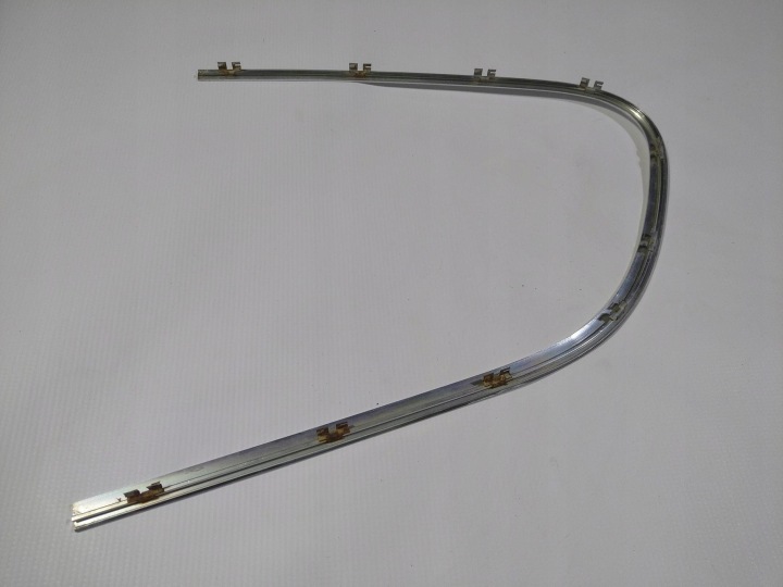 фото №9, Молдинг скла кузовної зад задньої ліва maserati granturismo 2008-
