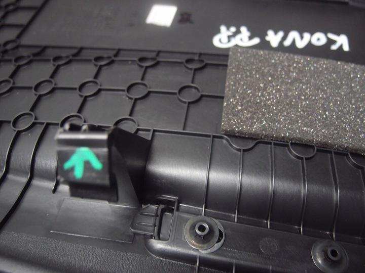 фото №6, Обшивка сидіння диван комплект hyundai kona ev