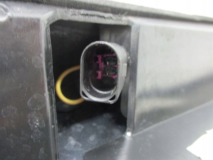 фото №13, Спойлер спойлер накладка кришки audi q7 рестайлінг 4l0827933