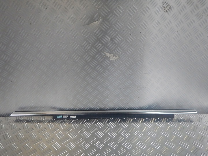 фото №1, Audi a8 s8 d4 права планка накладка двері зад 4h0853764c