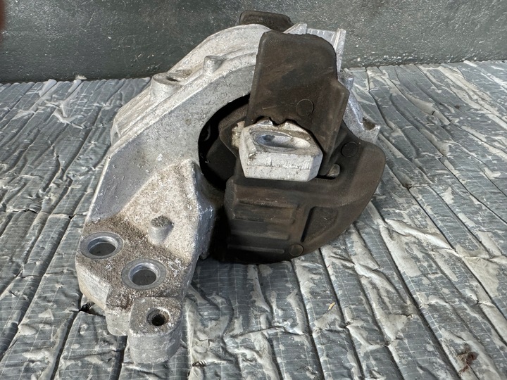 фото №5, Подушка лапи коробки peugeot 508 i 2.0 hdi гибрид