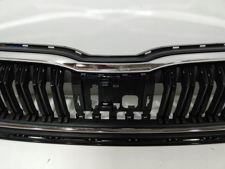 фото №7, Skoda octavia iv решётка радиатора решётка бампера 5e3853653c + рамка хромированная