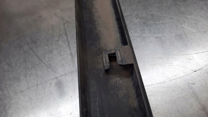 фото №9, Планка дверь левый перед 30648373 volvo s60 рестайлинг 04-09r