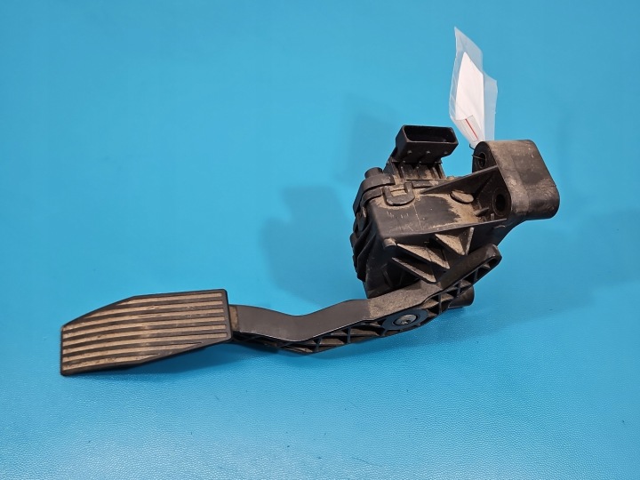 фото №7, Педаль газа потенциометр opel astra iii h 9157998 1.6 16v