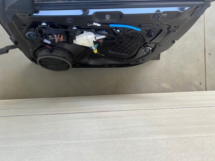 фото №9, Audi a5 8t sportback дверь правые перед lz9y