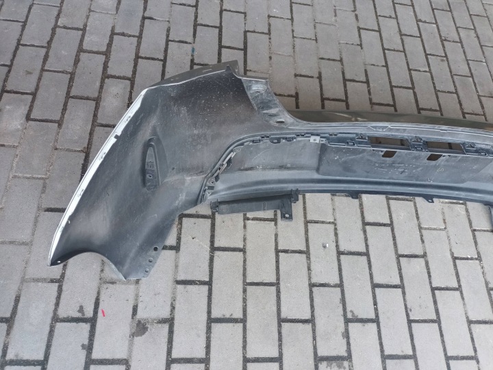 фото №9, Toyota auris ii e18 hb 2012 - 2015 бампер задний 12 - 15 bez pdc
