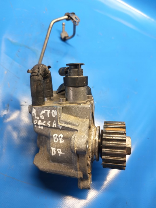 фото №1, Насос впрыскивающий vw golf vii passat b8 skoda octavia iii audi 1.6 tdi