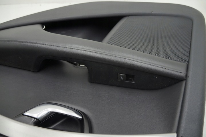 фото №4, Volvo v70 iii боковина праві зад