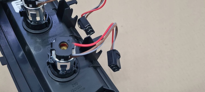 фото №13, Sq8 4m rsq8 q8 гніздо прикурювача тунелю зад 4m0863440 sq7 4m q7