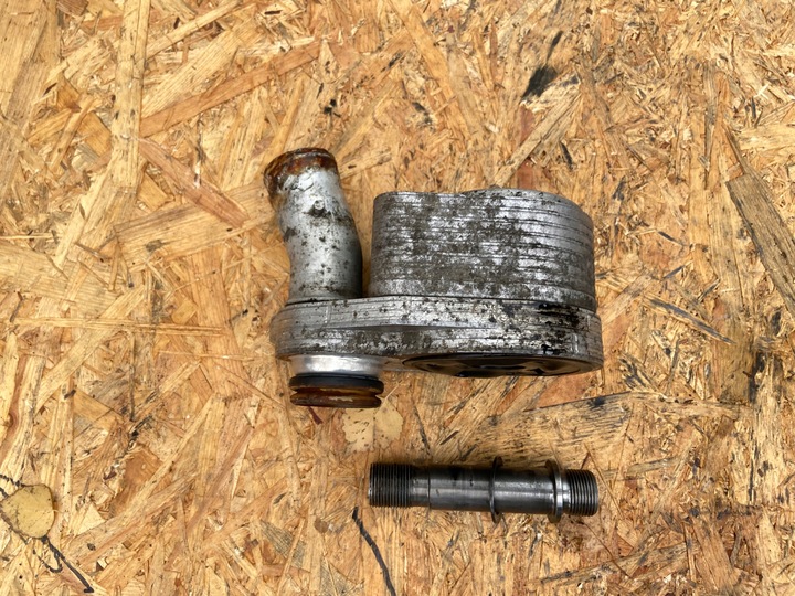 фото №3, Радиатор корпус масла iveco daily 2.3 e5 11-14