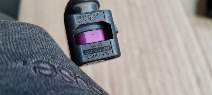 фото №9, Sq8 4m rsq8 q8 штекер роз'єм з'єднувач 3c0973737 3c0973837 sq7 4m q7 a4 b9 q5