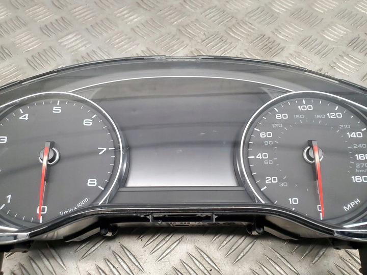 фото №5, Audi a8 s8 d4 4h 2013 перед сторона левая спидометр / спидометр