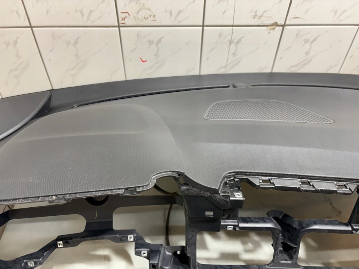 фото №5, Hyundai i20 iii консоль торпедо ремені подушка оригінал європа e2