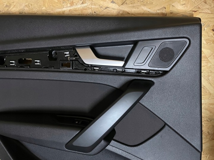 фото №2, Обивка боковина дверь левый зад задний audi q5 ii 2 80a