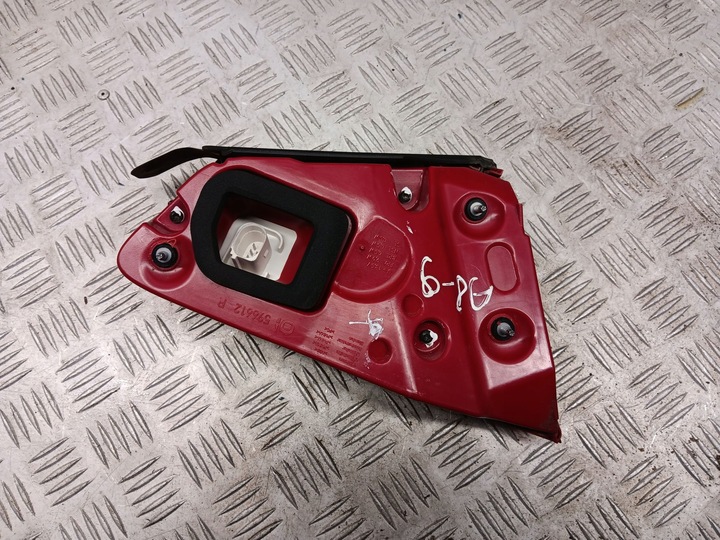 фото №6, Audi a8 s8 d4 4h 4h0945094a правая сторона лампа задняя