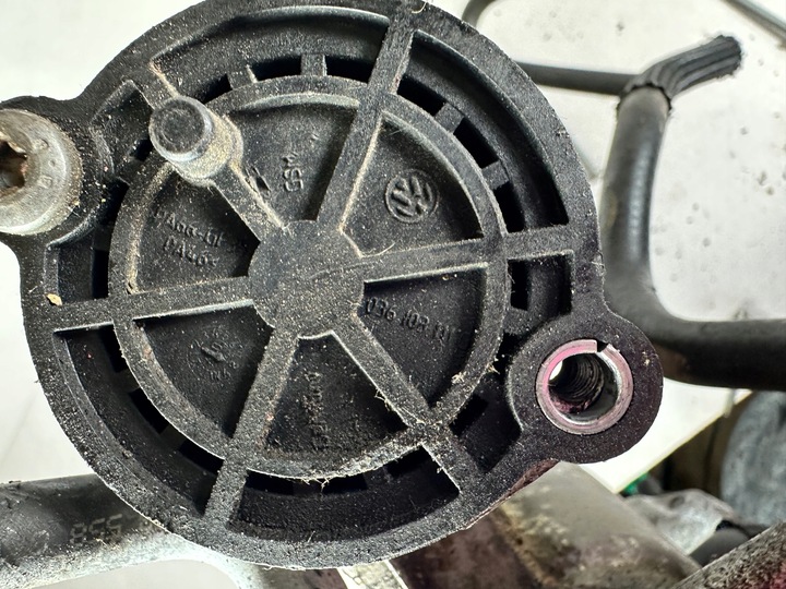 фото №9, Tiguan 5n вал розподільний вал головка 1,4 tsi cax насос пального кришка клапанів