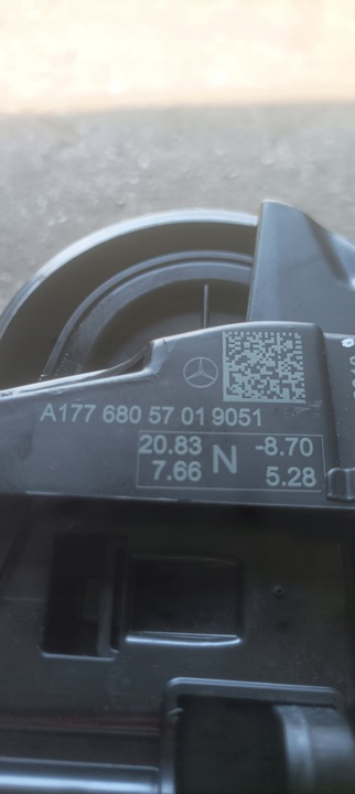 фото №5, Туннель средний ролета держатель na кружки mercedes w177 w247 a класс amg