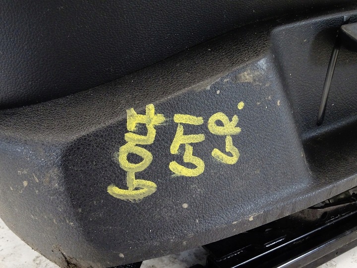 фото №13, Сиденье правые перед переднее чёрная кожа красная nić vw golf vii 7 gti 5d