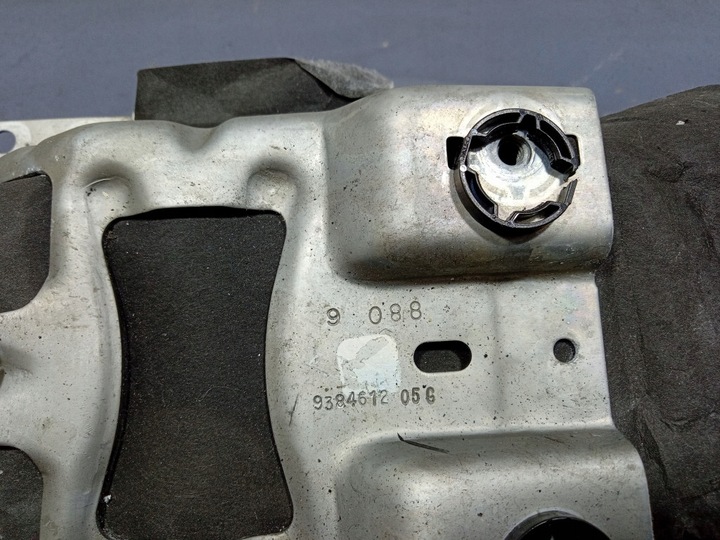 фото №8, Bmw x4 f98 f97 g02 g01 держатель консоли средней 9384612