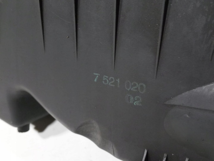 фото №6, Корпус фильтра воздуха n62 4.4i 545i 645ci bmw e63 e64 e60 e61 7521020
