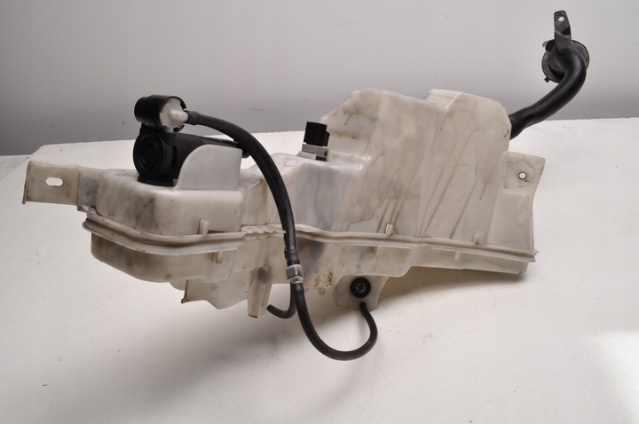 фото №9, Volvo xc60 ii бачок склоомивача 32328197 32328198 32328254