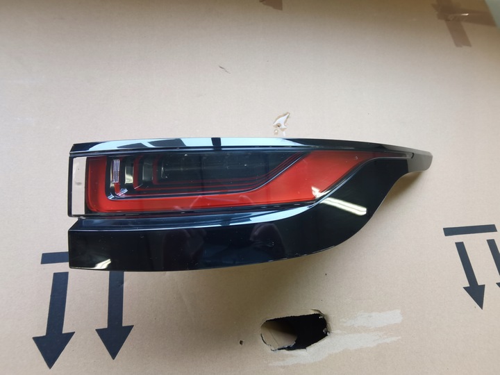 фото №10, Range rover evoque ii - лампа задняя правая led