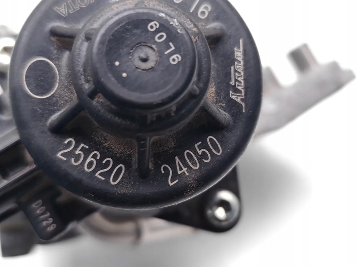 фото №7, Lexus ux клапан egr 250h полный гибрид 131kw 178 hp 25620-24050 2020 suv