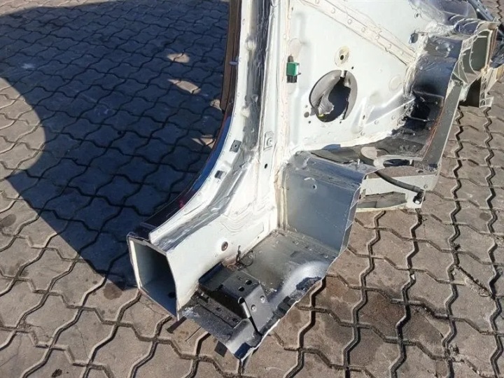 фото №10, Ferrari california t f149 14-17 панель заднее 85350911 панель заднее правое боковой