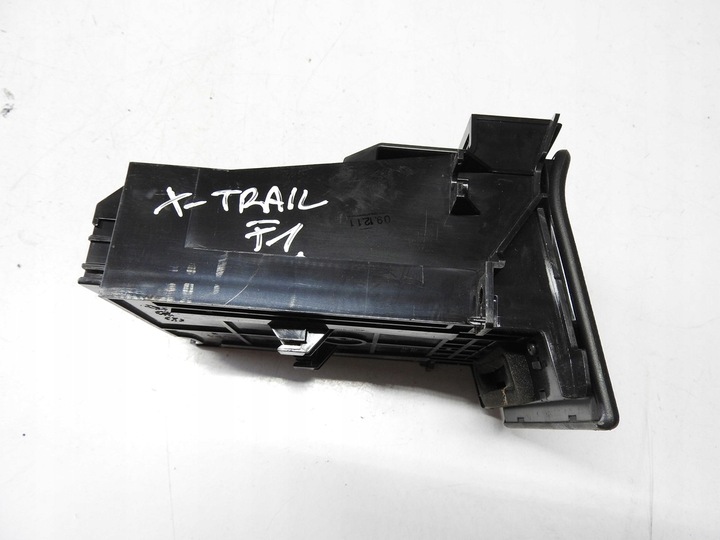 фото №6, Nissan x-trail t31 08-13 тримач na напої 96965jg00a